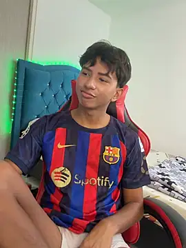 Leonarrrd 01 online show from 03.06.26