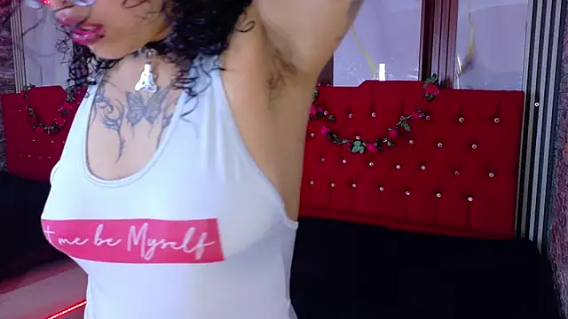 miahernadez303av online show from 04.25.26