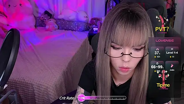 Kerry Kirk online show from 02.08.25