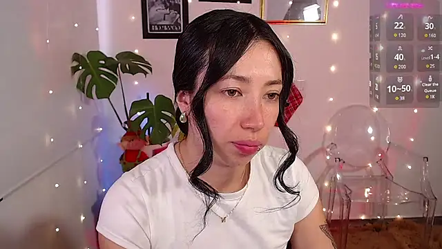 lilyy evanss online show from 12.06.24