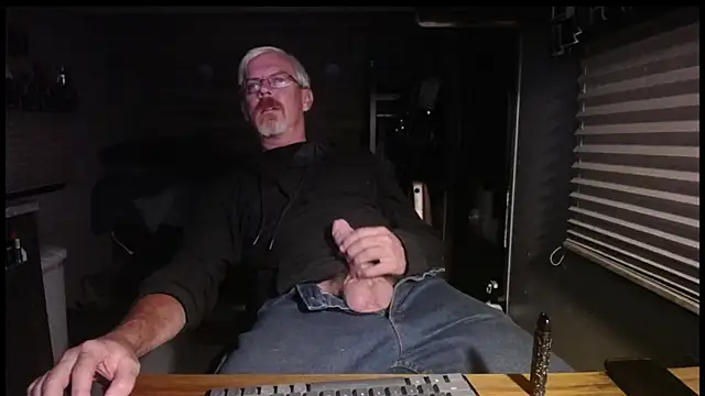 Di9ital069 online show from 11.15.25