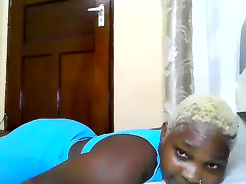 Snapshot of SexyKimberly23 chatting on 02.13.26 SexyKimberly23 online show from 02.13.26