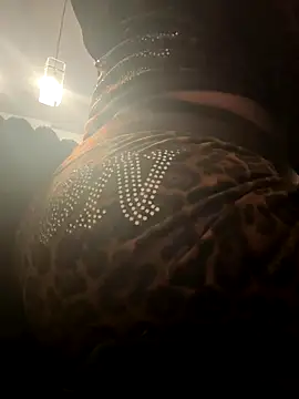 Snapshot of funnynessa69 chatting on 11.23.25 funnynessa69 online show from 11.23.25