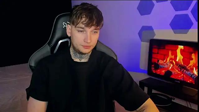 Chris Tyson online show from 02.19.25