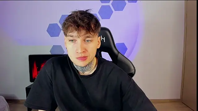 Chris Tyson online show from 02.25.25