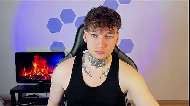 Chris Tyson online show from 03.08.25