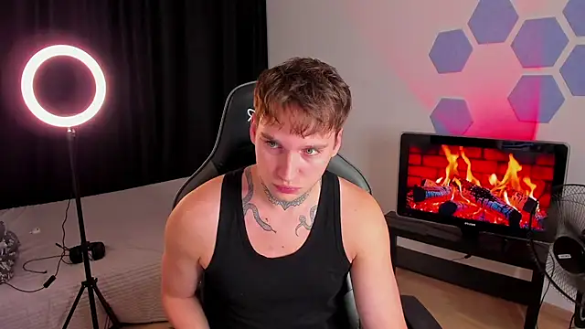 Chris Tyson online show from 09.11.25