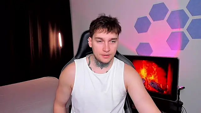 Chris Tyson online show from 12.21.25