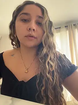 Cherryyquen online show from 02.13.26