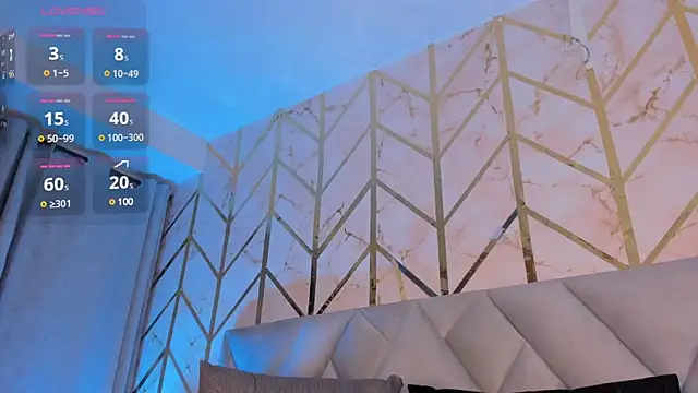 Snapshot of Arianabromw chatting on 02.11.25 Arianabromw online show from 02.11.25