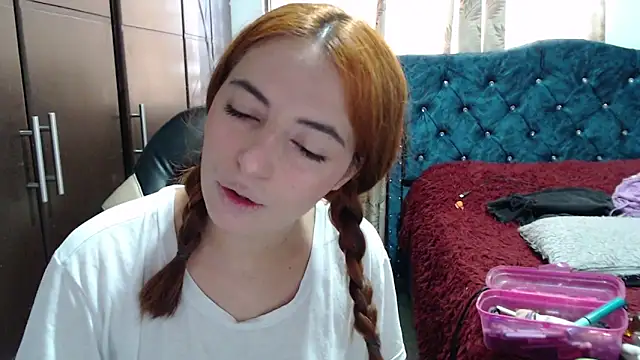 Kate lorens9 online show from 09.12.25