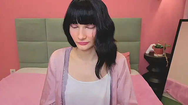 Lili flowerr online show from 04.23.26