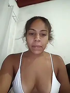 Snapshot of Julia_Pretinha chatting on 02.01.26 Julia Pretinha online show from 02.01.26