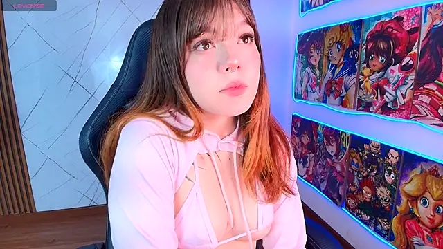 Fluffy Bubble21 online show from 07.25.26