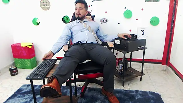 KalethBigDick online show from 04.30.26