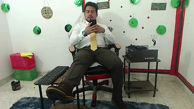 Snapshot of KalethBigDick chatting on 06.15.26 KalethBigDick online show from 06.15.26