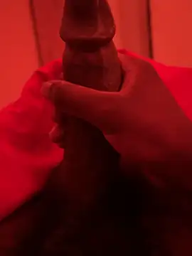 Snapshot of tatou18 chatting on 02.28.26 tatou18 online show from 02.28.26