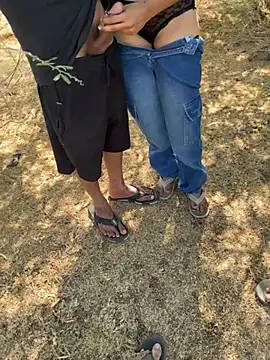 Snapshot of Miss__Malaika chatting on 03.25.26 Miss Malaika online show from 03.25.26