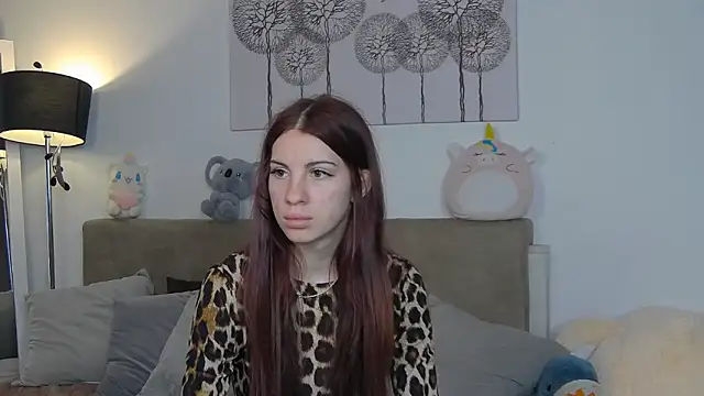 Snapshot of CassKiera chatting on 09.30.25 CassKiera online show from 09.30.25