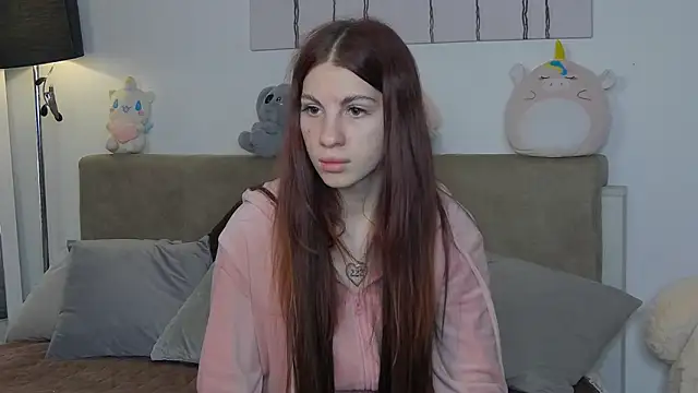 Snapshot of CassKiera chatting on 10.14.25 CassKiera online show from 10.14.25