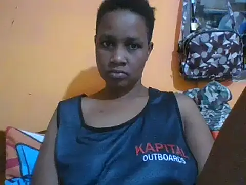 Snapshot of sexymistres chatting on 02.14.25 sexymistres online show from 02.14.25