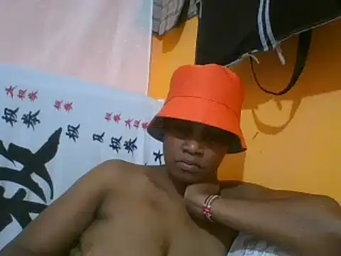 Snapshot of sexymistres chatting on 02.20.25 sexymistres online show from 02.20.25