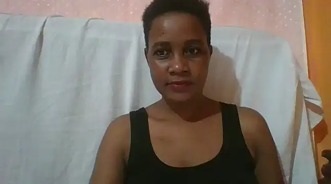 Snapshot of sexymistres chatting on 02.28.25 sexymistres online show from 02.28.25