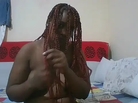 Snapshot of sexymistres chatting on 09.13.25 sexymistres online show from 09.13.25