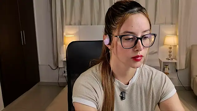 alliee mod online show from 07.18.26