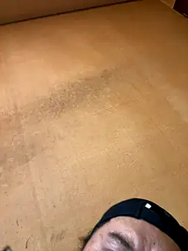 Snapshot of punk0805 chatting on 09.28.25 punk0805 online show from 09.28.25