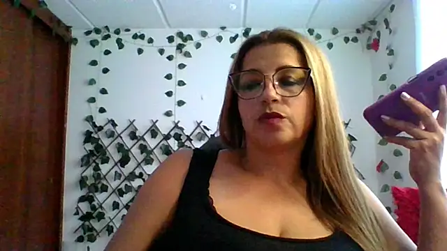 RossanaLionheart online show from 10.03.25