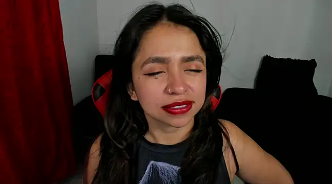 Snapshot of cory_rose chatting on 03.05.25 cory rose online show from 03.05.25