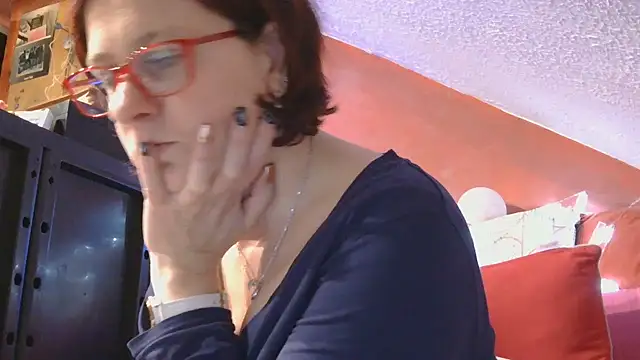 Snapshot of lanax chatting on 11.06.25 lanax online show from 11.06.25