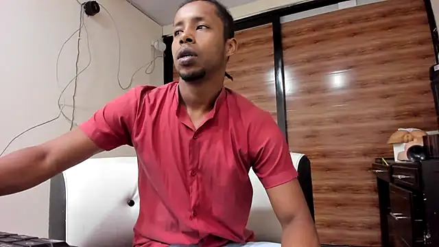 Snapshot of AlejoKhalifa_ chatting on 02.03.25 AlejoKhalifa online show from 02.03.25
