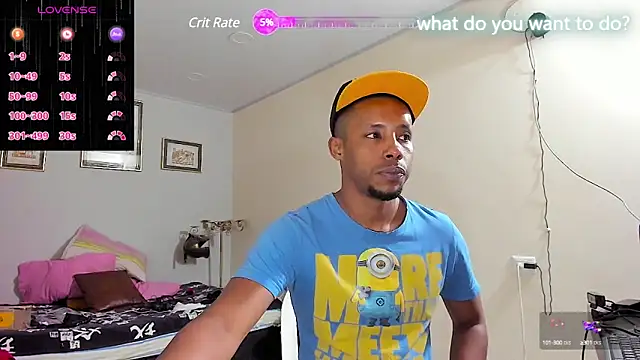 Snapshot of AlejoKhalifa_ chatting on 03.08.25 AlejoKhalifa online show from 03.08.25
