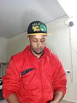 Snapshot of AlejoKhalifa_ chatting on 03.13.25 AlejoKhalifa online show from 03.13.25