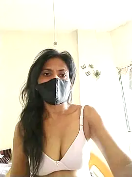 Snapshot of sunita6009 chatting on 06.22.26 sunita6009 online show from 06.22.26