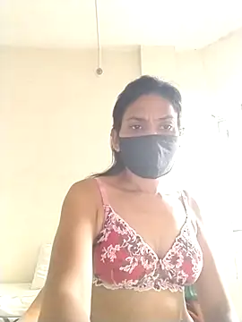 Snapshot of sunita6009 chatting on 07.04.26 sunita6009 online show from 07.04.26