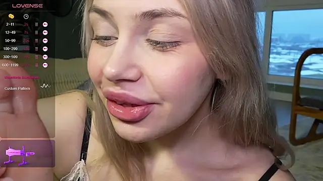 Snapshot of Meukotis chatting on 02.16.25 Meukotis online show from 02.16.25