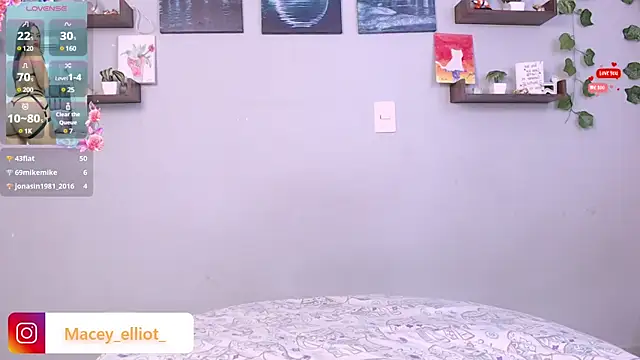 macey elliot  online show from 01.17.25