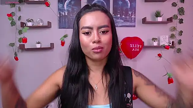 macey elliot  online show from 02.19.25