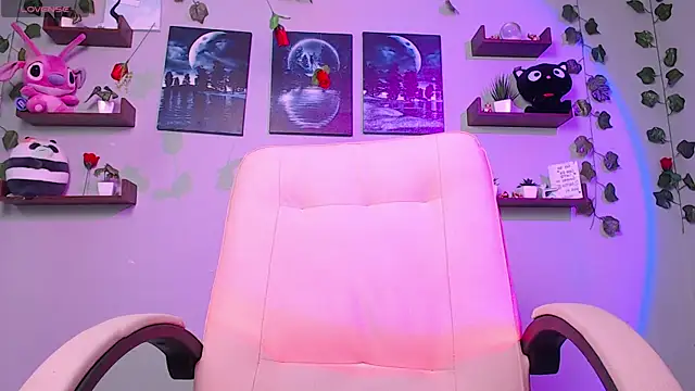 macey elliot  online show from 03.12.25