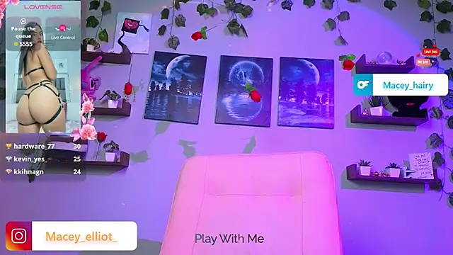 macey elliot  online show from 03.13.25