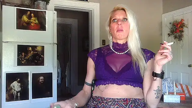 Glamazonx online show from 10.17.25