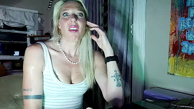 Glamazonx online show from 06.04.26