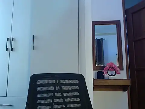 queencydoll online show from 05.06.26