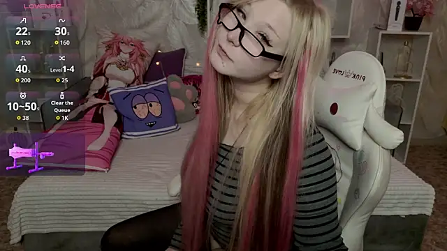 MeowkaKitty online show from 05.05.26