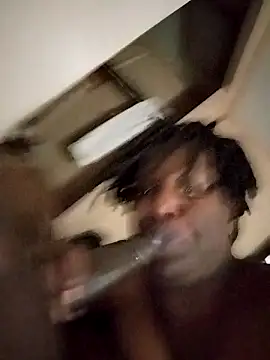 ChocolateBaexh online show from 12.19.25