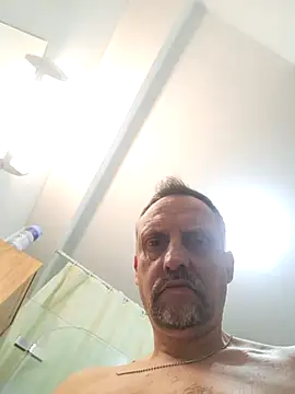 Snapshot of olivier59930 chatting on 03.28.26 olivier59930 online show from 03.28.26