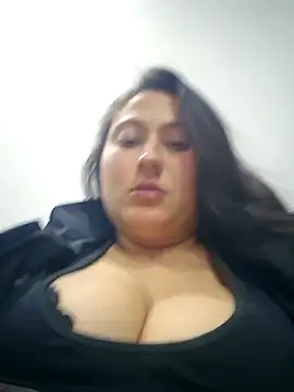 Snapshot of Celeem_ chatting on 05.12.26 Celeem online show from 05.12.26